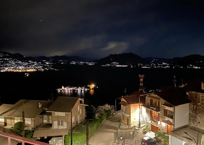 公寓 Villagio - Vista Bella 斯特雷萨